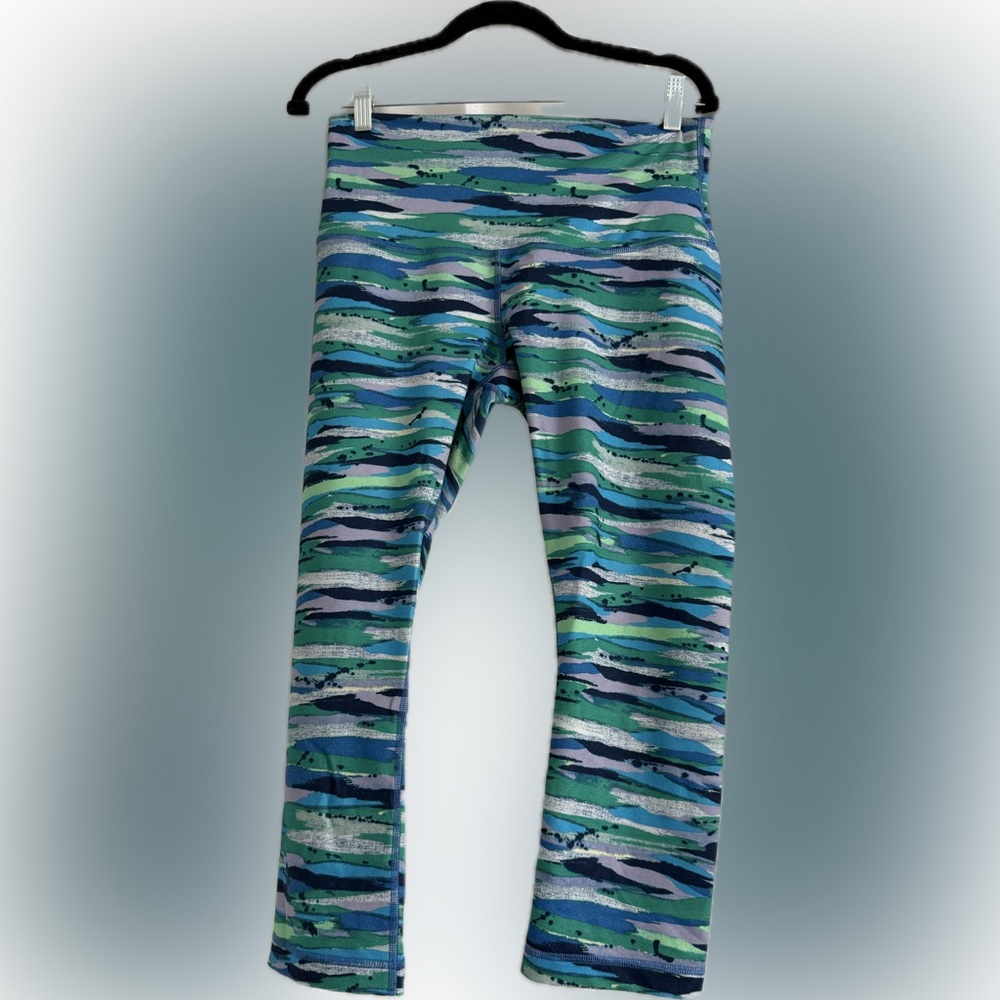 lululemon teal and Navy Wavy Print Leggings- size 10